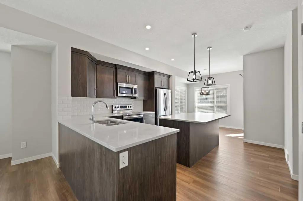 209 Harvest Hills Common NE Calgary AB T3K 2M7