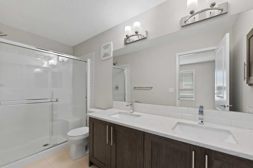 209 Harvest Hills Common NE Calgary AB T3K 2M7
