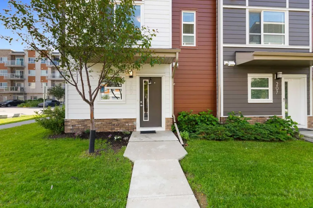 209 Harvest Hills Common NE Calgary AB T3K 2M7