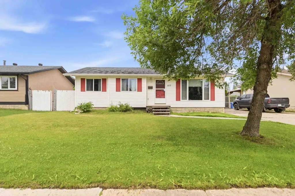 157 Rogers Crescent Fort Mcmurray AB T9H 2W7