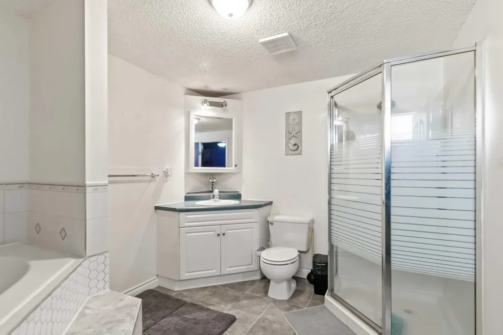 157 Rogers Crescent Fort Mcmurray AB T9H 2W7
