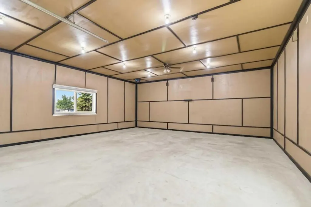 157 Rogers Crescent Fort Mcmurray AB T9H 2W7