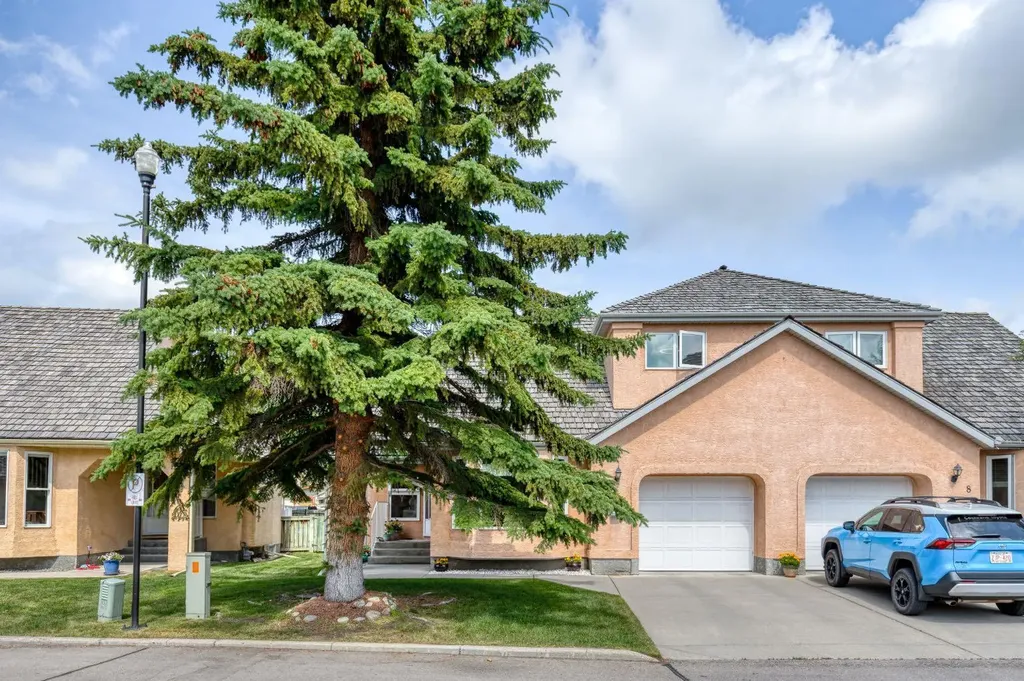 26 Quigley Drive Cochrane AB T4C 1M2