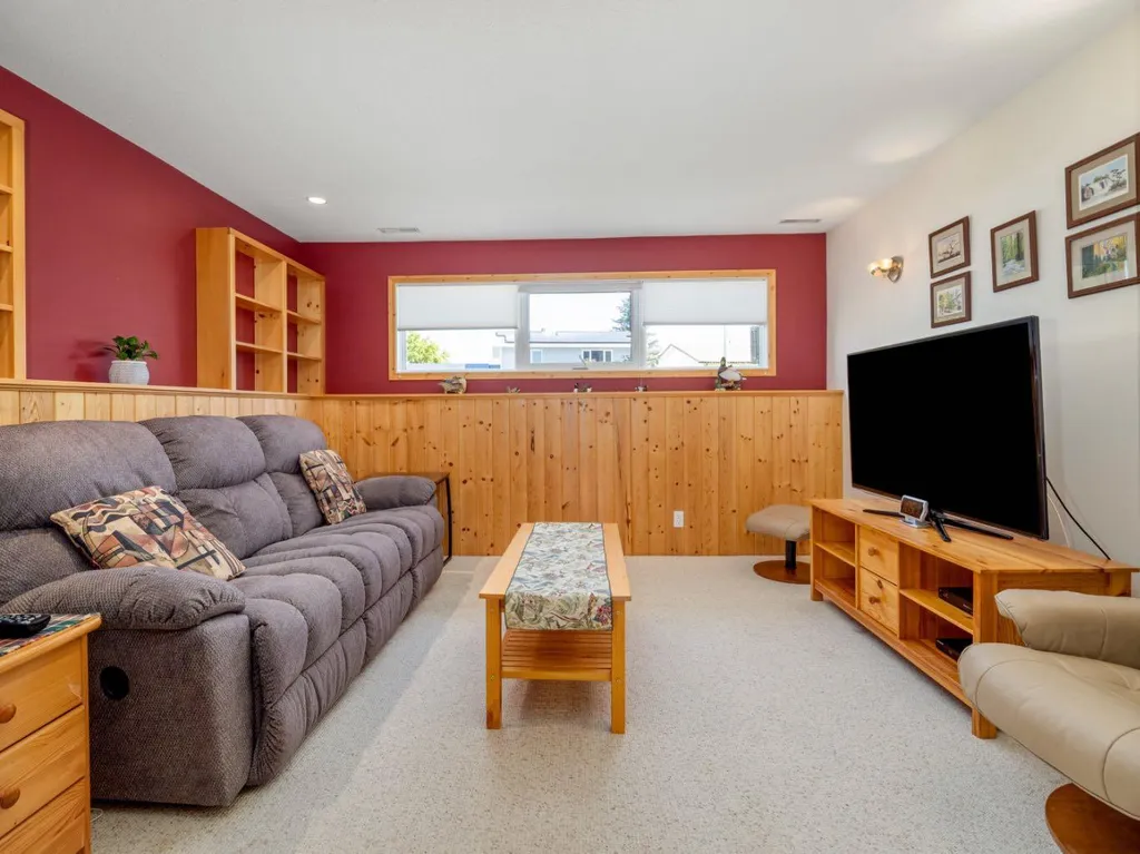 580 Mcdougall Street Pincher Creek AB T0K 1W0