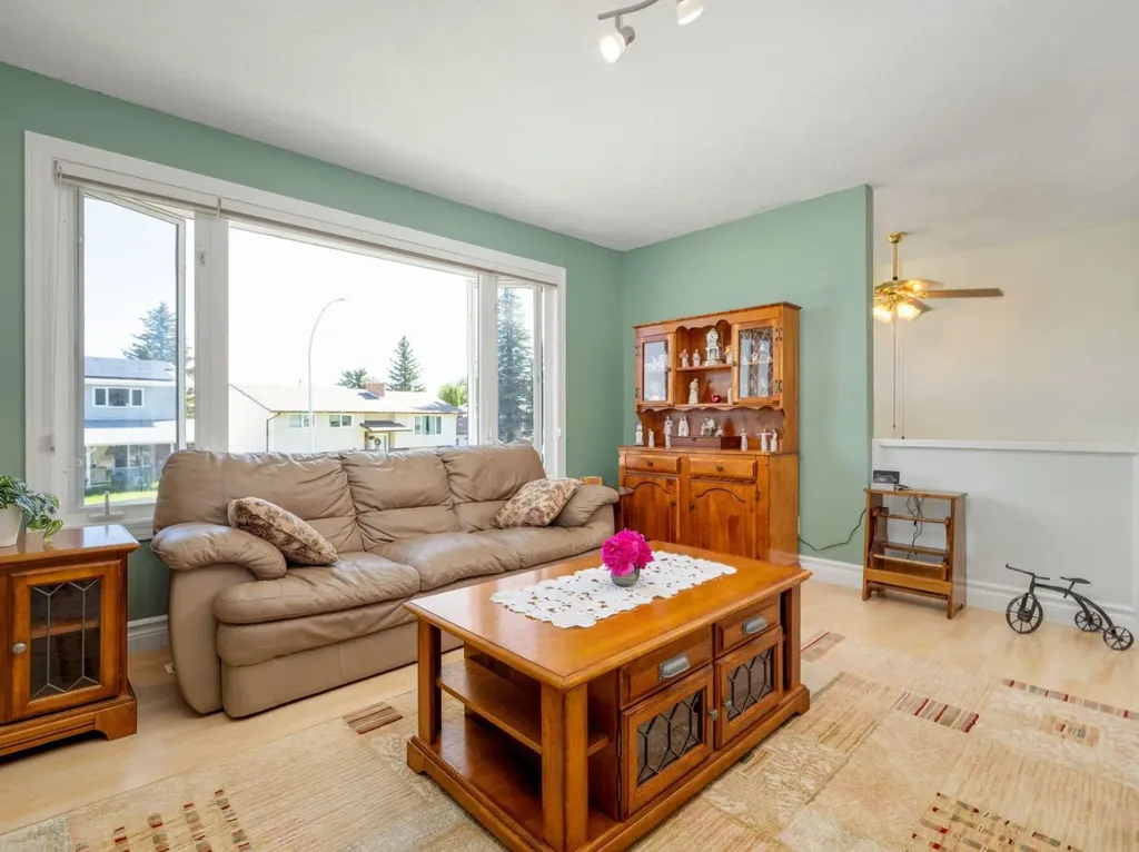 580 Mcdougall Street Pincher Creek AB T0K 1W0