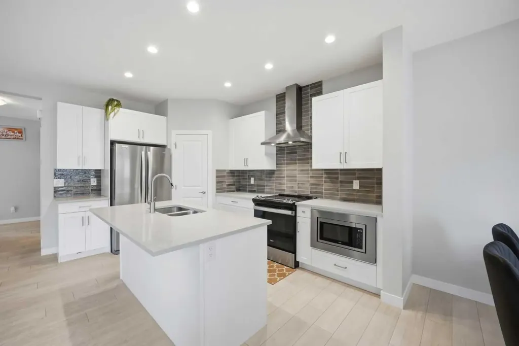 232 Cornerbrook Common NE Calgary AB T3N 1L9