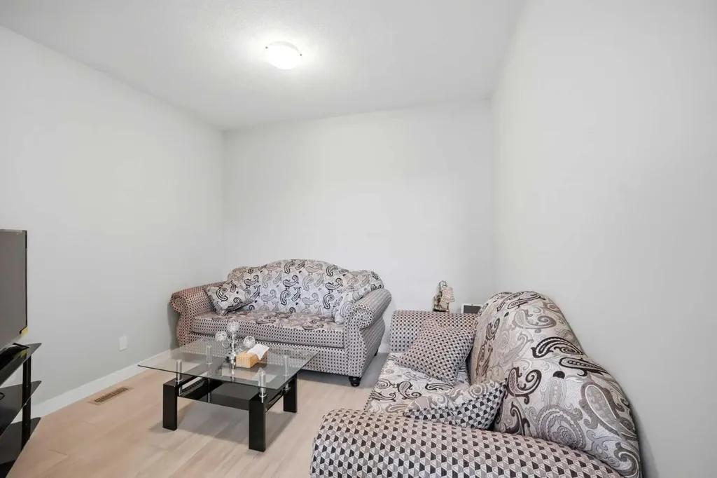 232 Cornerbrook Common NE Calgary AB T3N 1L9