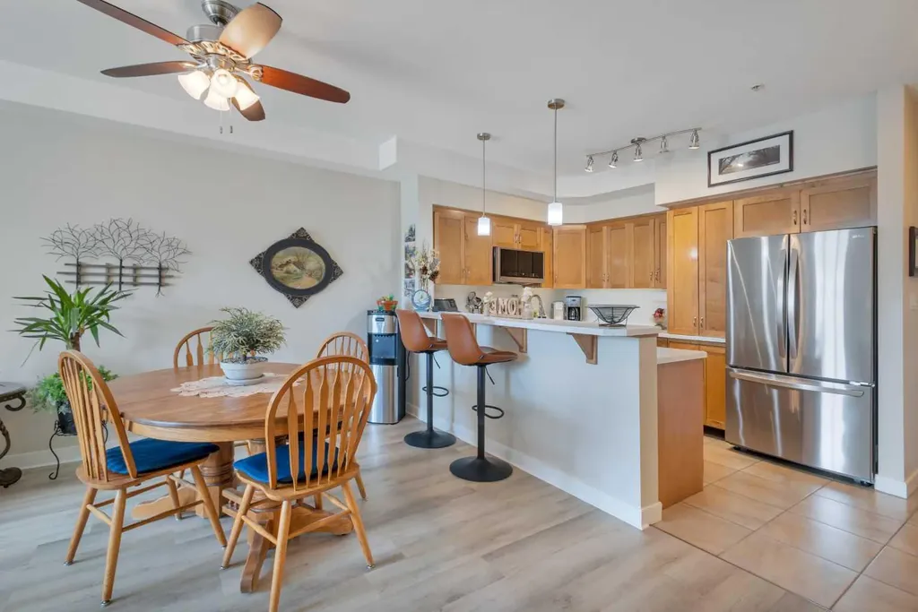 100 Lakeway Boulevard Sylvan Lake AB T4S 0A4