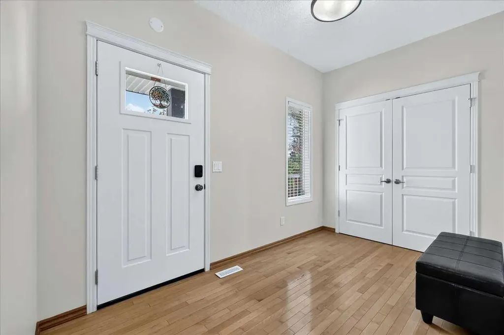121 Springmere Road Chestermere AB T1X 1R4