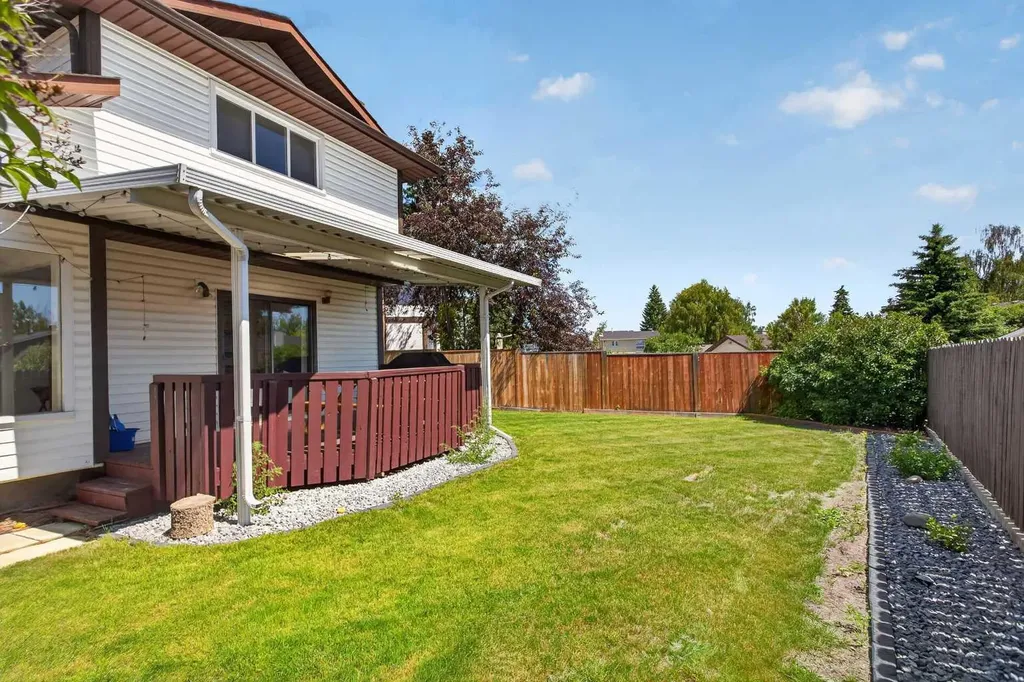 51 Millbank Court SW Calgary AB T2Y 2C9