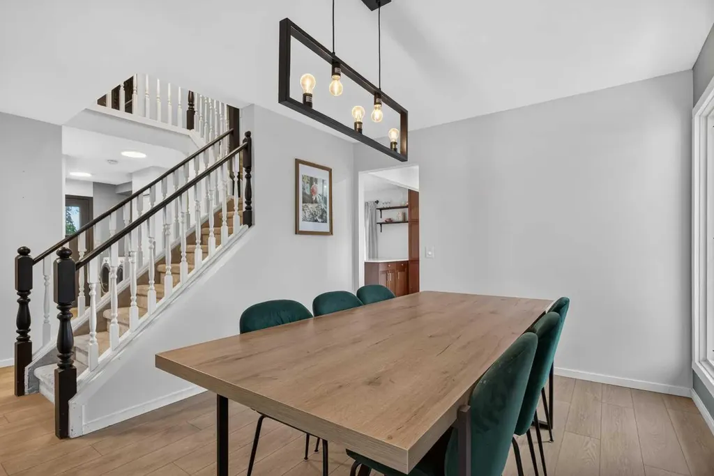 51 Millbank Court SW Calgary AB T2Y 2C9