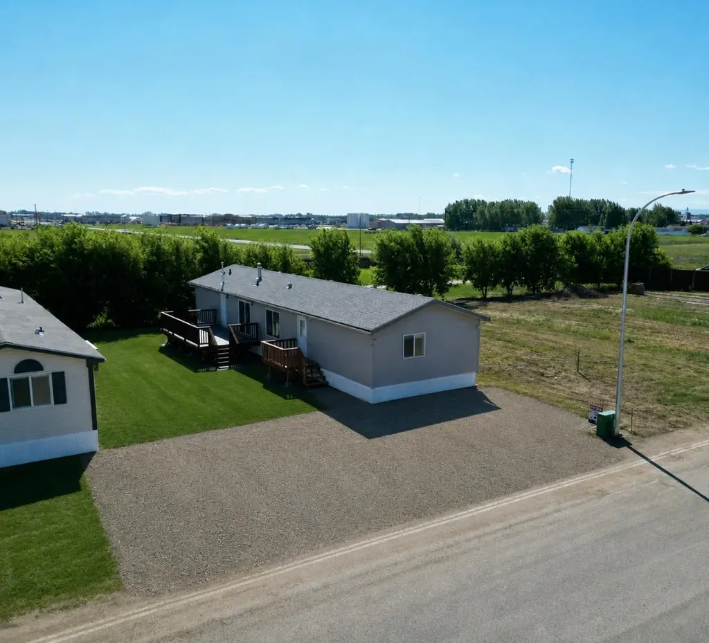 11001 103 Street La Crete AB T0H2H0