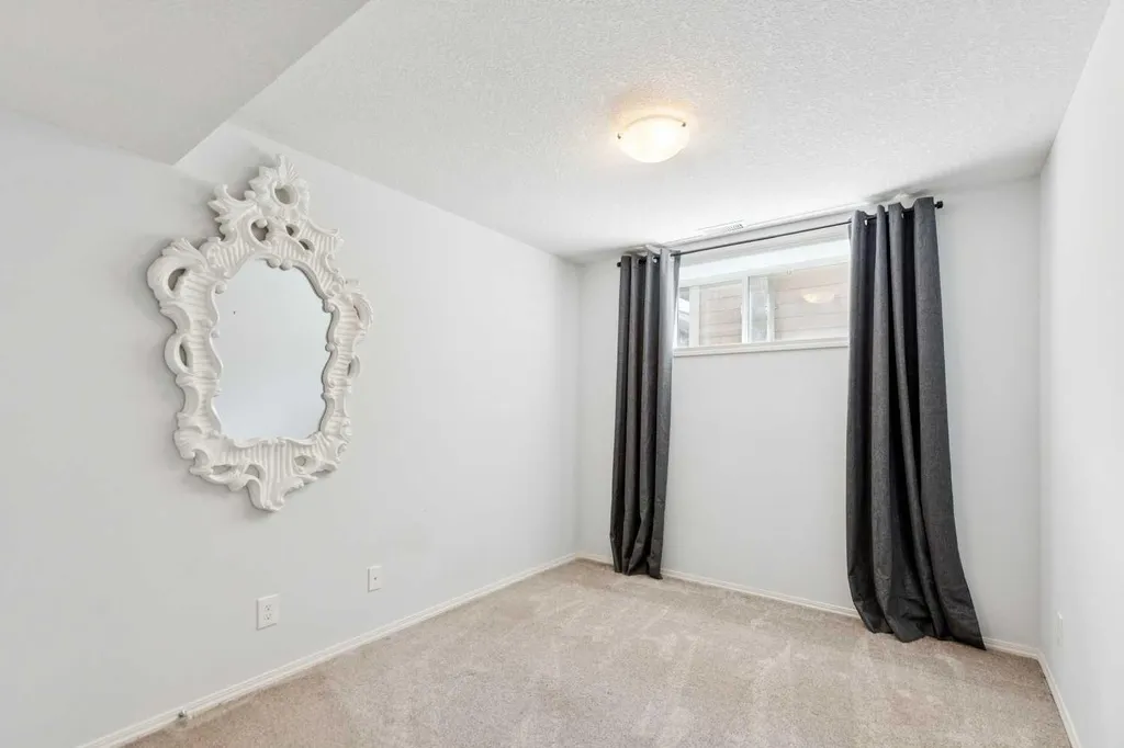 147 Sunset Cove Cochrane AB T4C 0C8