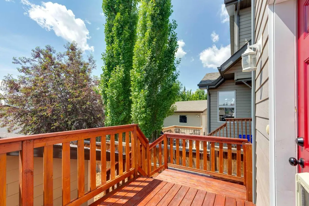 147 Sunset Cove Cochrane AB T4C 0C8