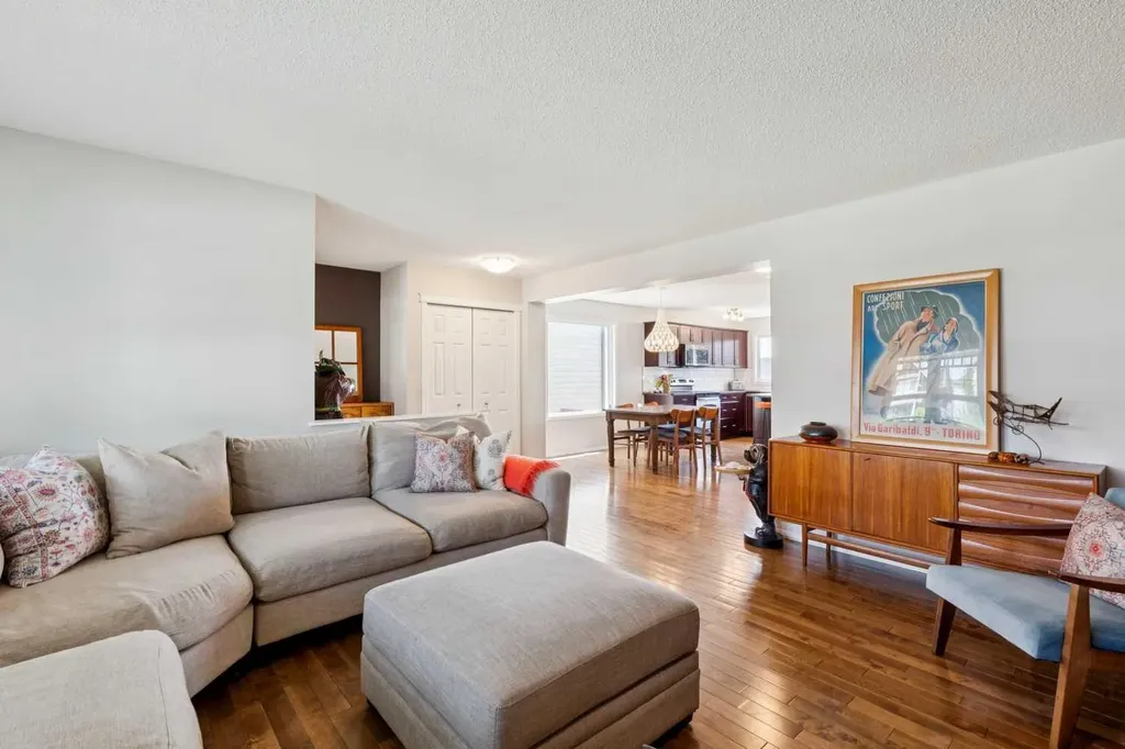 147 Sunset Cove Cochrane AB T4C 0C8