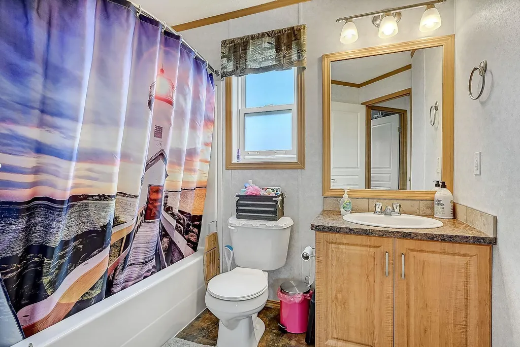 8823 88c Street Grande Prairie AB T8X 0G2
