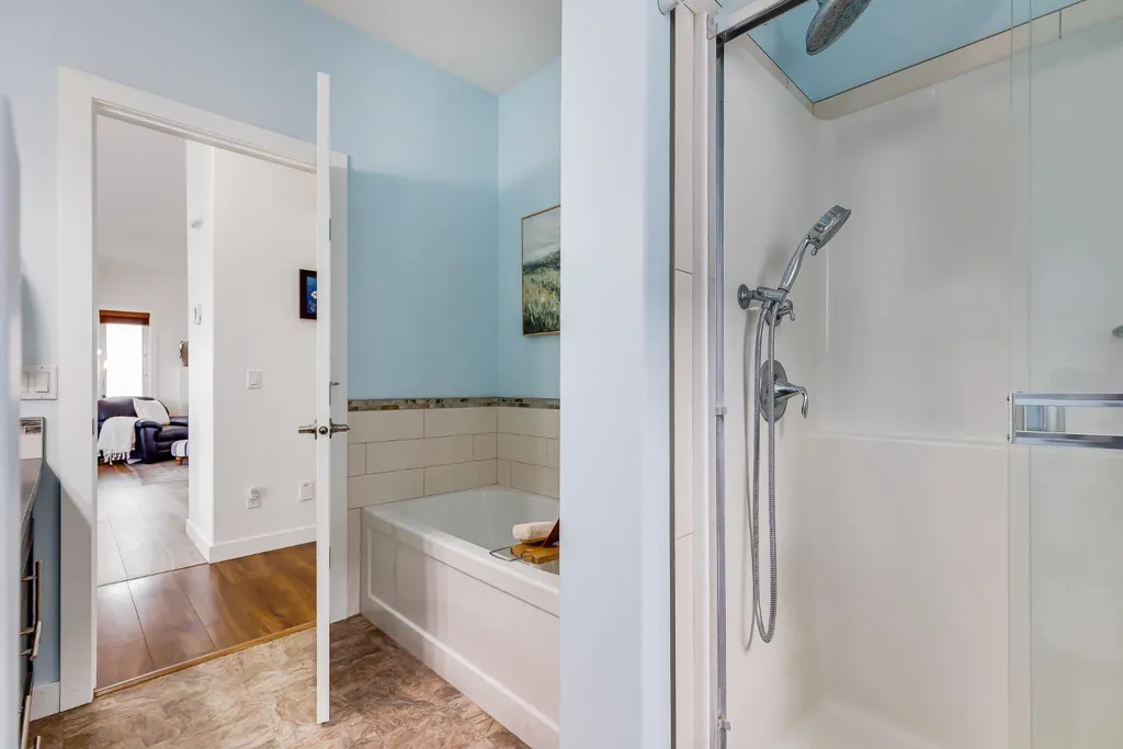 5446 Vista Trail Blackfalds AB T4M0L2