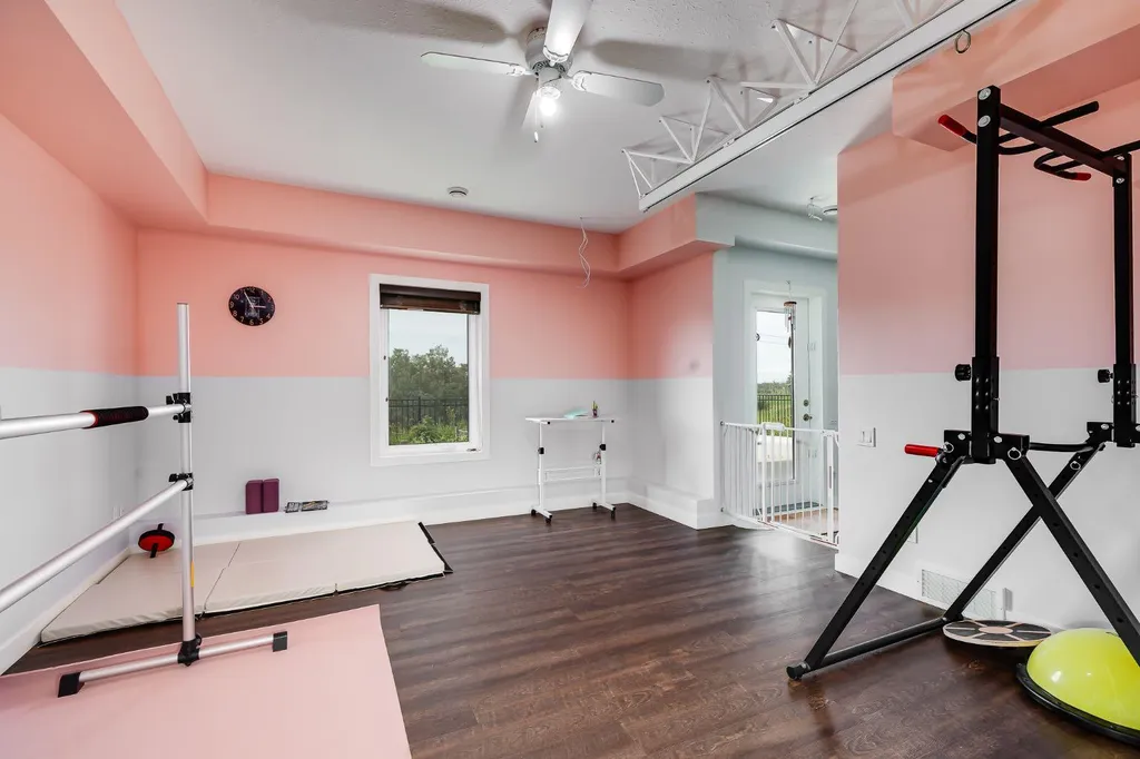 5446 Vista Trail Blackfalds AB T4M0L2