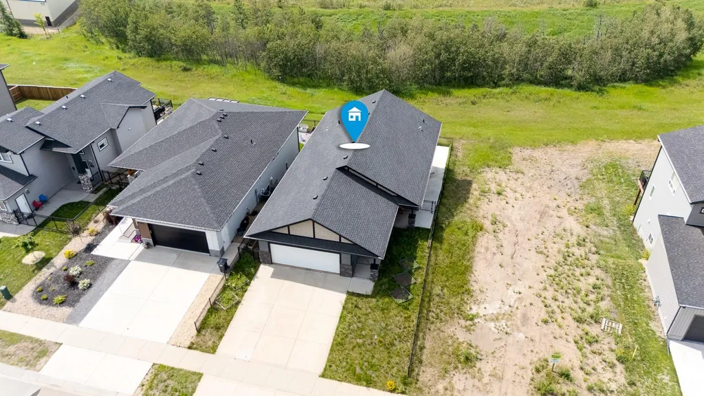 5446 Vista Trail Blackfalds AB T4M0L2