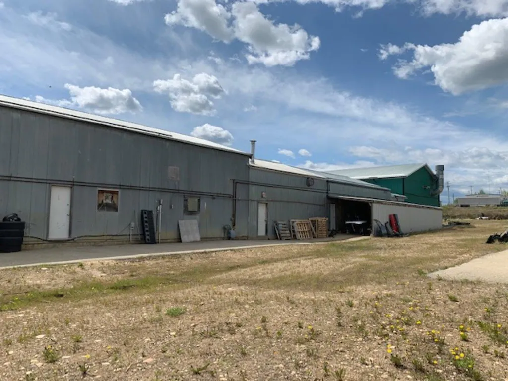 201 67022 Richard Road ( Rge Road 142 ) Range Lac La Biche AB T0A 2C1