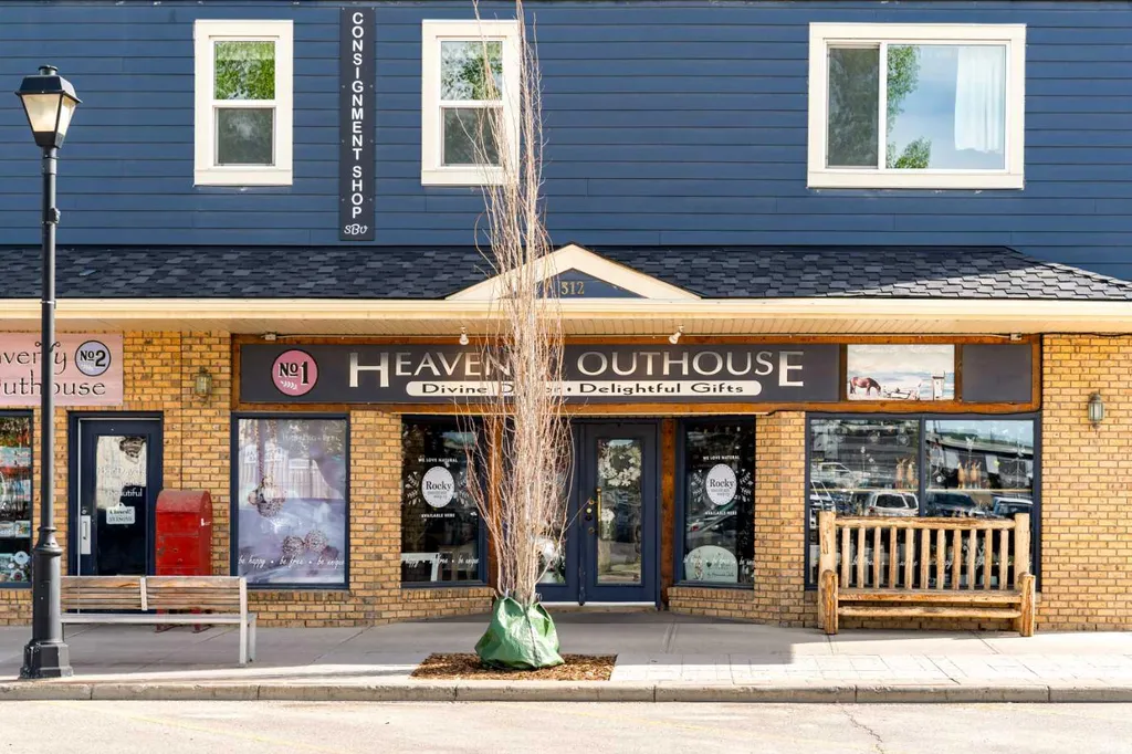 505 Railway Street W Cochrane AB T4C 2K9