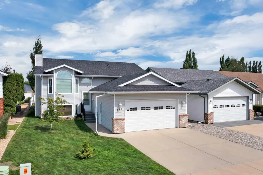 117 Doran Crescent Red Deer AB T4R 2P5