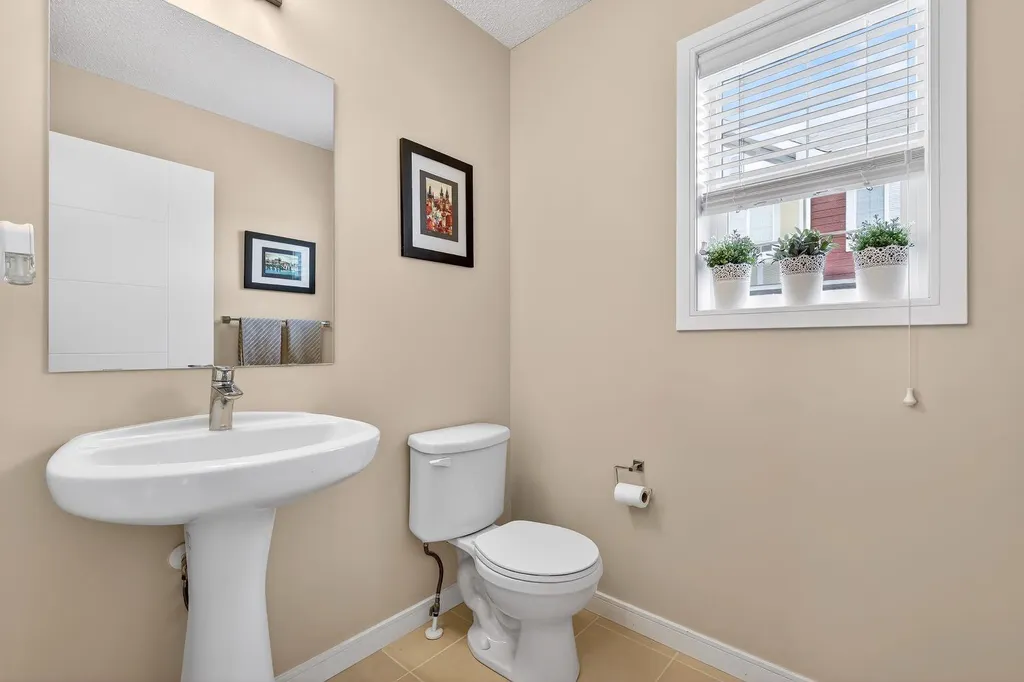 330 Marquis Lane SE Calgary AB T3M2G6