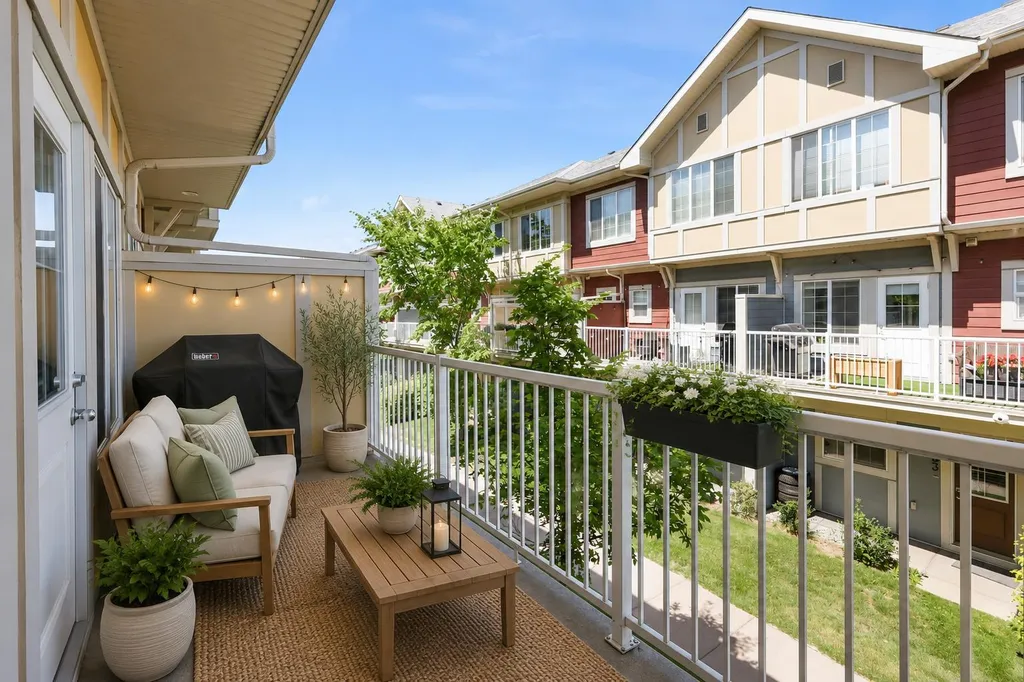 330 Marquis Lane SE Calgary AB T3M2G6