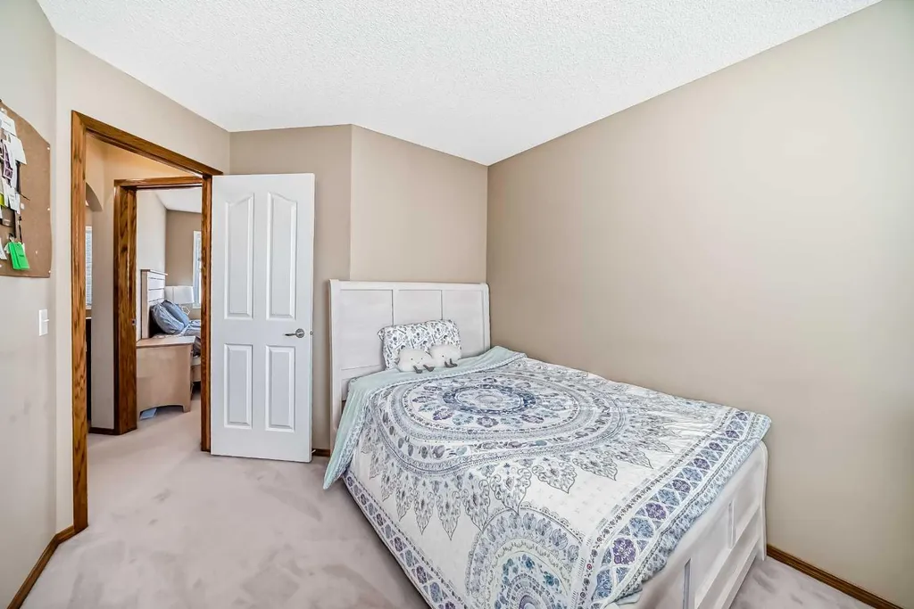 3767 Springbank Drive SW Calgary AB T3H 4J5