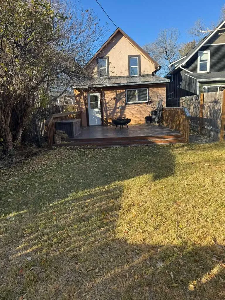 721 6 Street S Lethbridge AB t1j 2e5