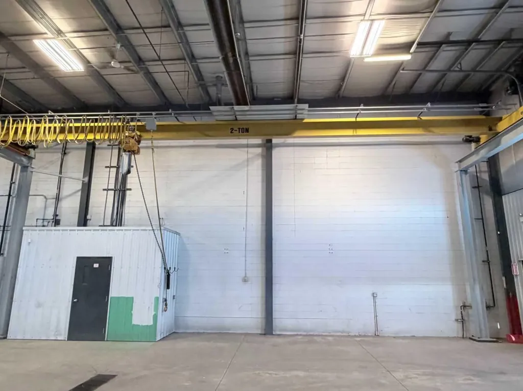 10211 88 Avenue Clairmont AB T8X 5G8