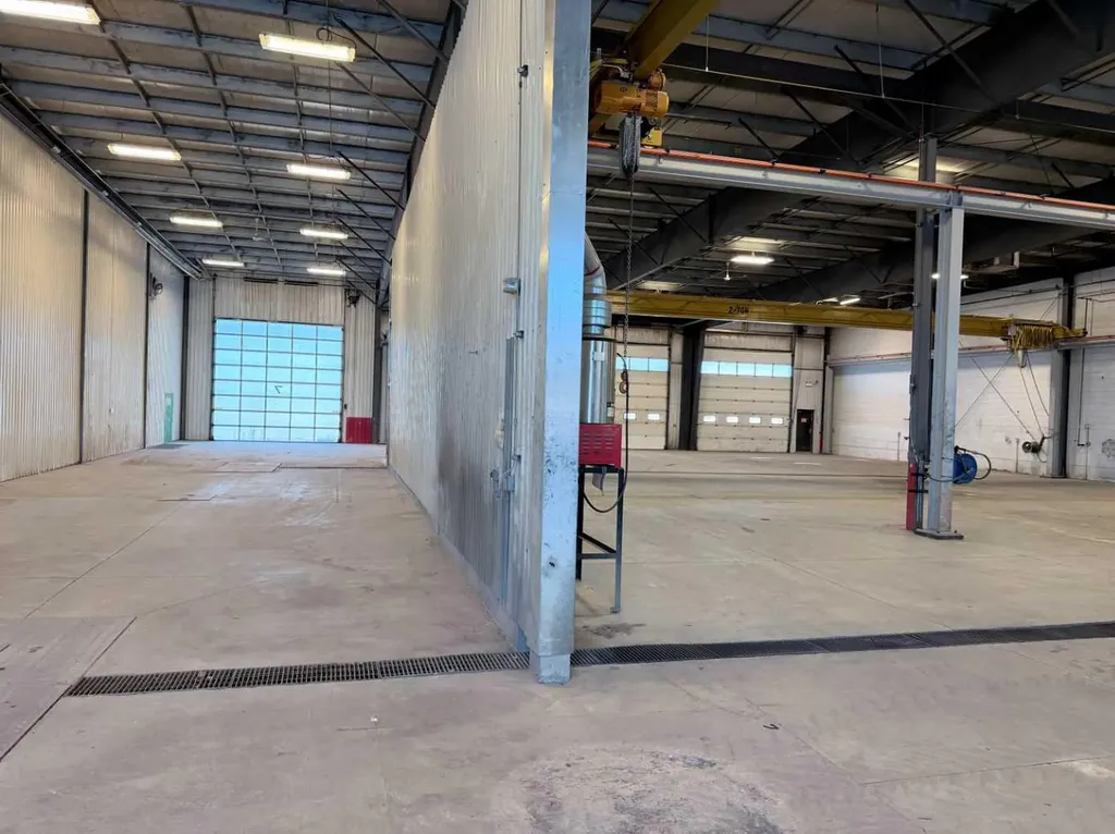 10211 88 Avenue Clairmont AB T8X 5G8