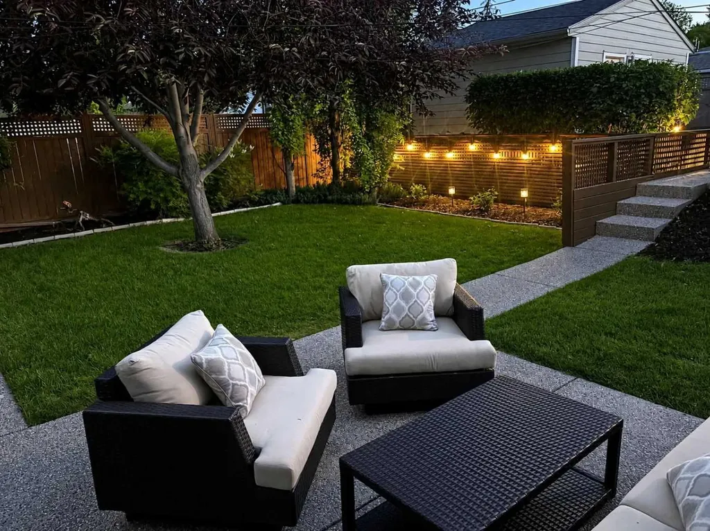 10219 7 Street SW Calgary AB T2W 0G2