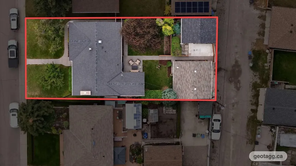 10219 7 Street SW Calgary AB T2W 0G2