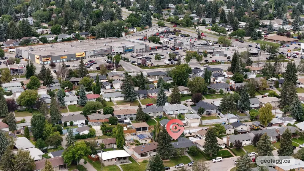 10219 7 Street SW Calgary AB T2W 0G2
