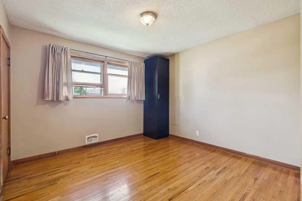 3103 13 Avenue SW Calgary AB T3C 0V3