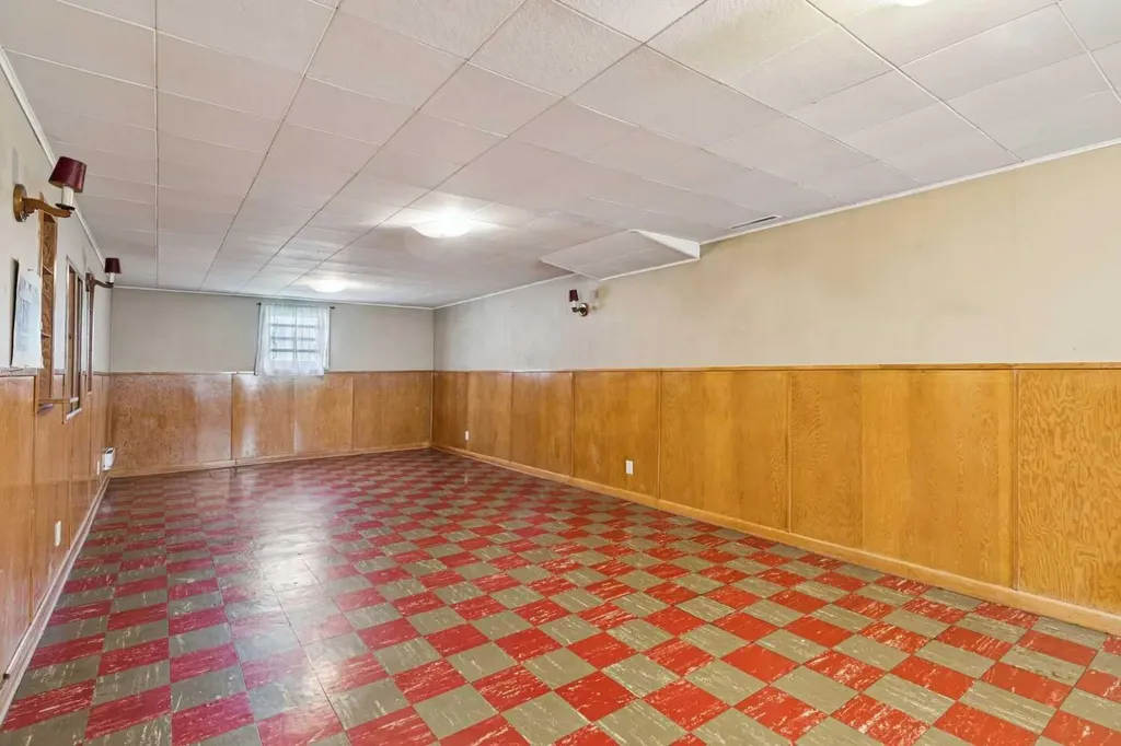 3103 13 Avenue SW Calgary AB T3C 0V3