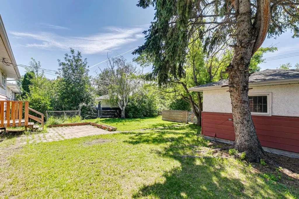 3103 13 Avenue SW Calgary AB T3C 0V3