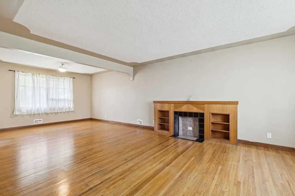 3103 13 Avenue SW Calgary AB T3C 0V3