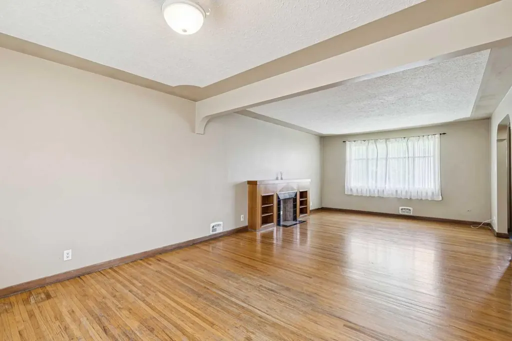 3103 13 Avenue SW Calgary AB T3C 0V3