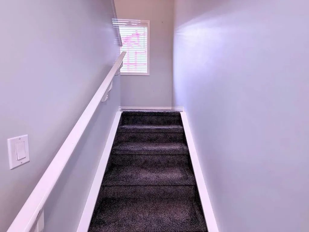 960 Taradale Drive Calgary AB T3J 0E7