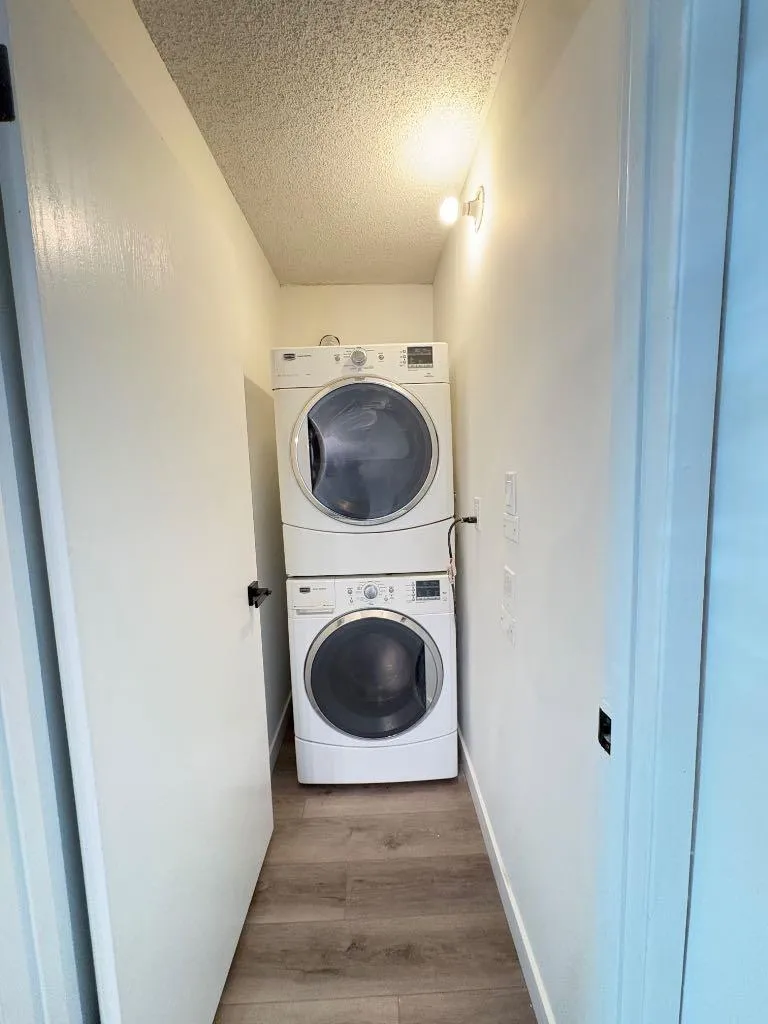 6879 Rundlehorn Drive NE Calgary AB T1Y 4P2