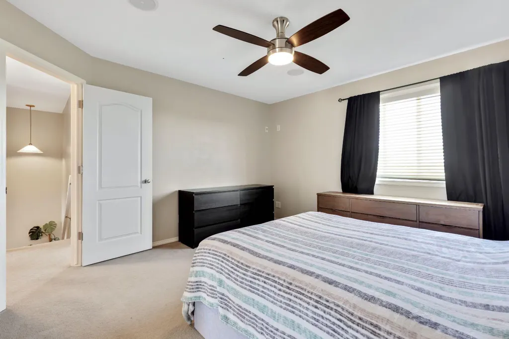148 Hillcrest Boulevard Strathmore AB T1P 0A3