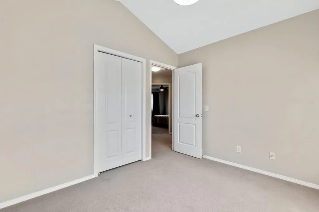 148 Hillcrest Boulevard Strathmore AB T1P 0A3