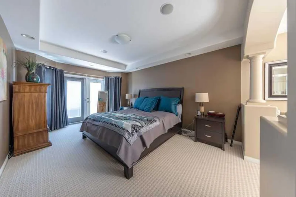 63A Ave Close Lloydminster AB T9V3G5