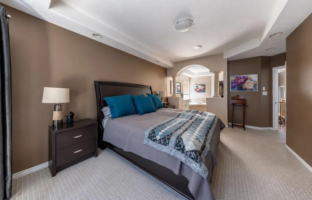 63A Ave Close Lloydminster AB T9V3G5