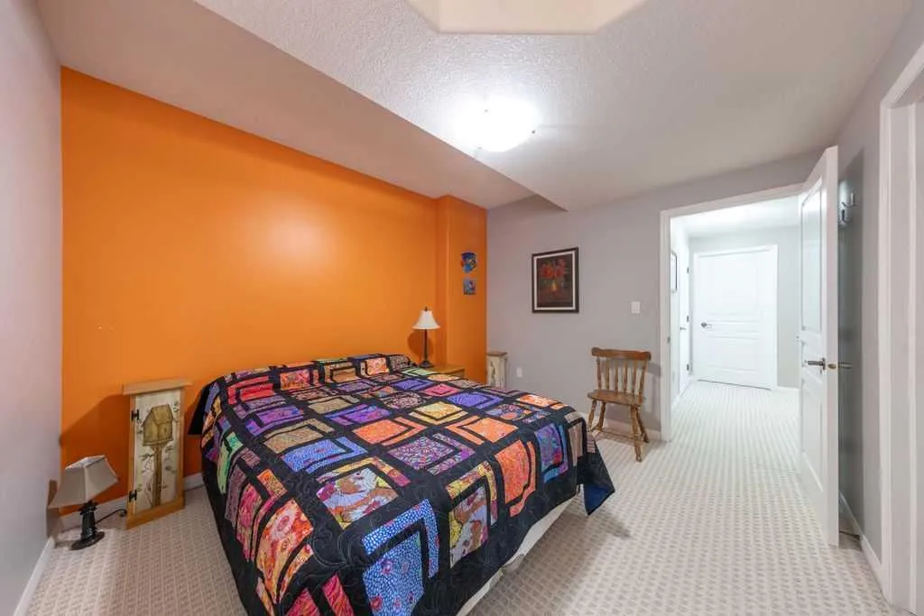 63A Ave Close Lloydminster AB T9V3G5
