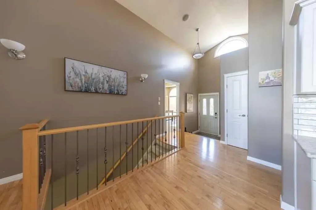 63A Ave Close Lloydminster AB T9V3G5