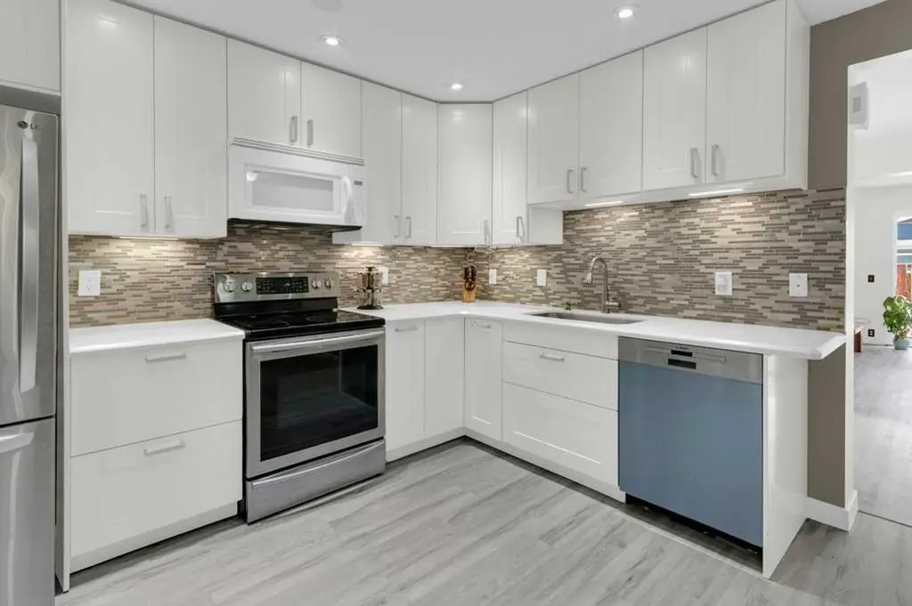 20 Midpark Gardens SE Calgary AB T2X 1N7