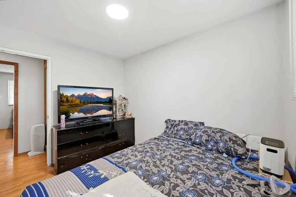 2415 Vista Crescent NE Calgary AB T2E 6J2